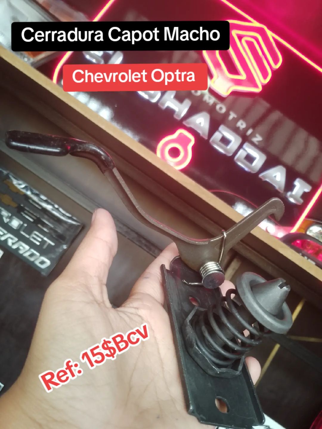 Cerradura Capot Macho para Chevrolet Optra — Chevrolet